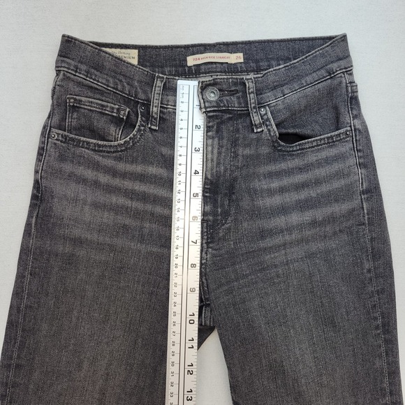 Levis Jeans Womens 26 Black 724 High Rise Straight Distressed Raw Hem Denim - Picture 9 of 12